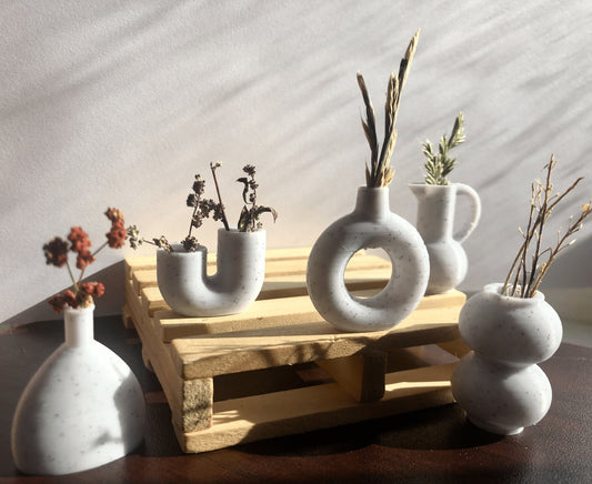 Mini Nordic Inspired Magnetic Vase