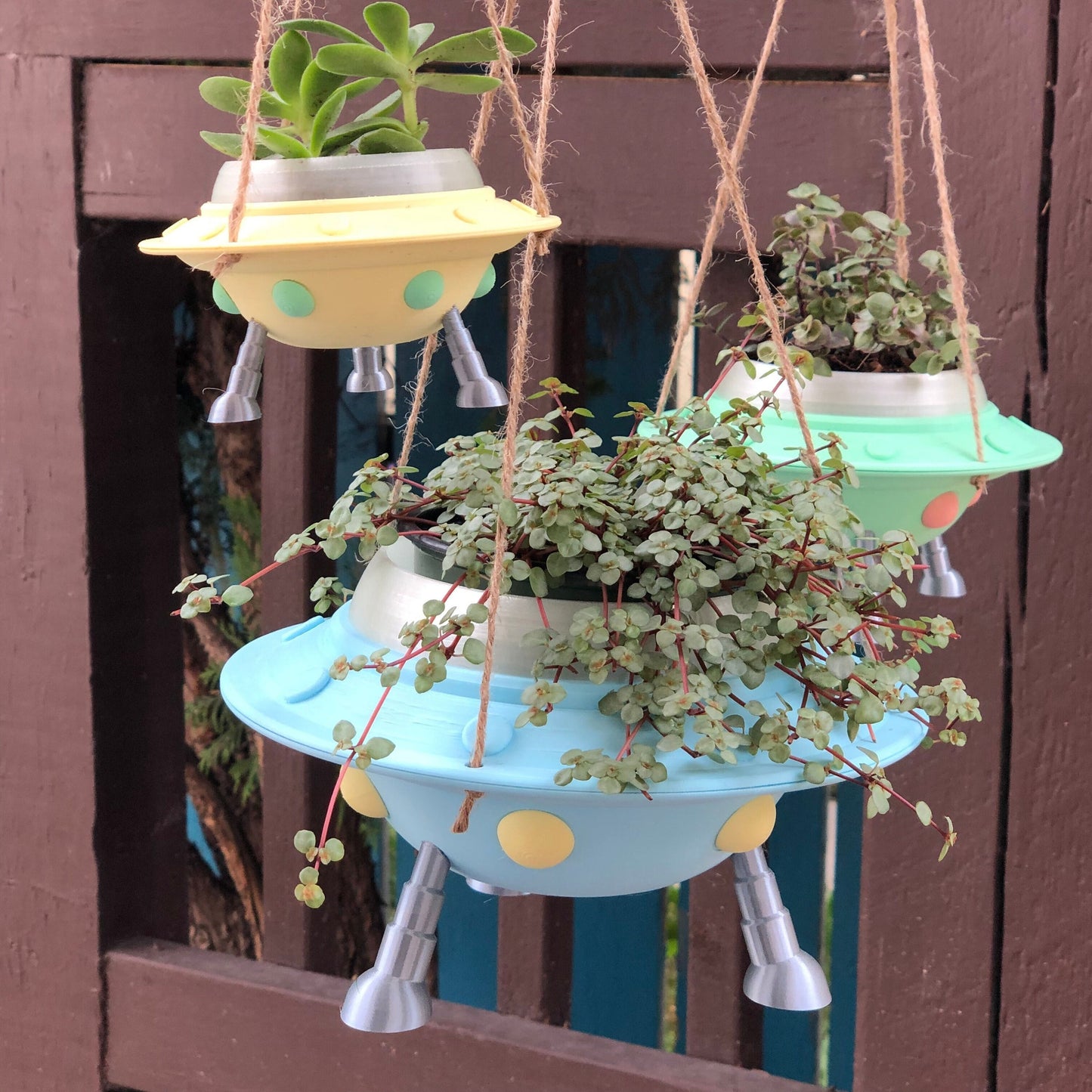UFO Flying Saucer Hanging Planter
