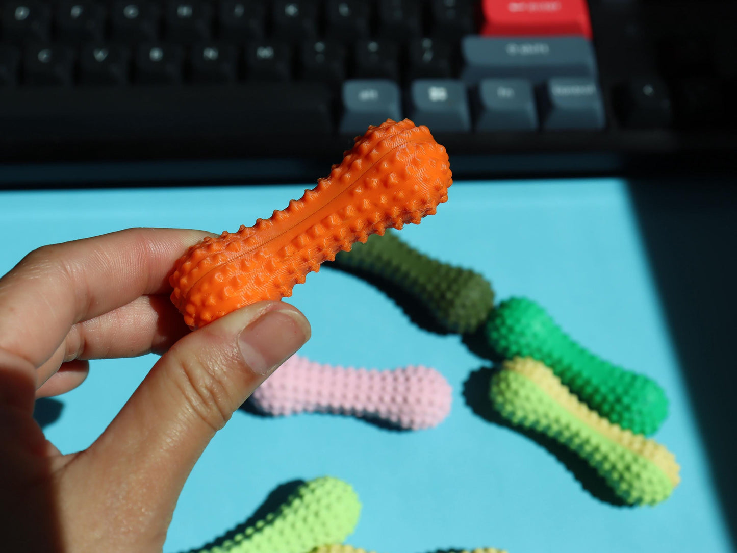 THE CACTUS – Silent Fidget Slider with “Pain Stim” Sensation