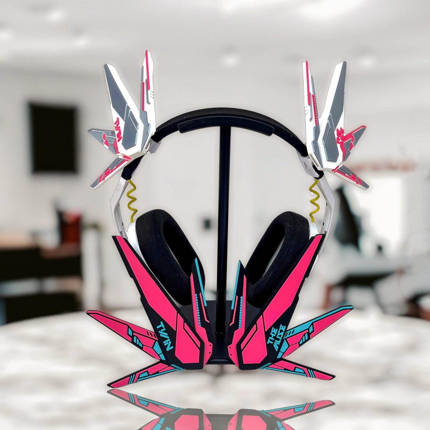 Futuristic Mecha Headphone Attachment