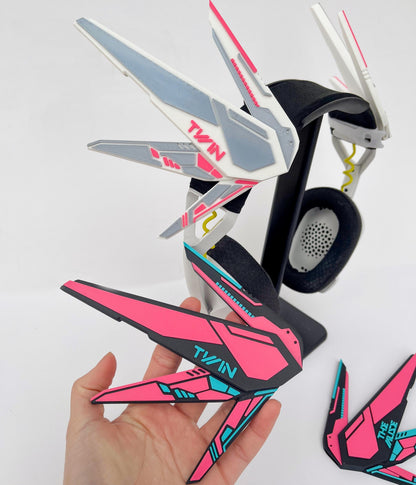 Futuristic Mecha Headphone Attachment