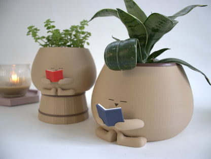 Cozy Pot Reading Book - Bookworm Planter