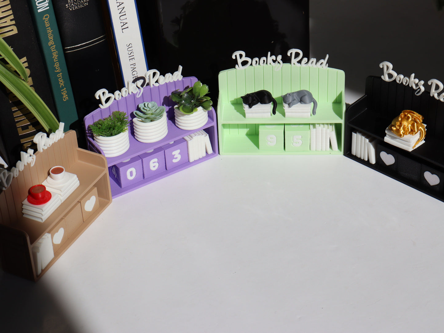 Mini Bookshelf Book Counter