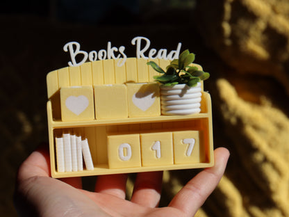Mini Bookshelf Book Counter