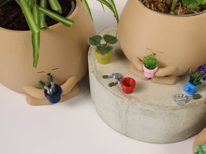 Plant Lover and Gardener Cozy Planter