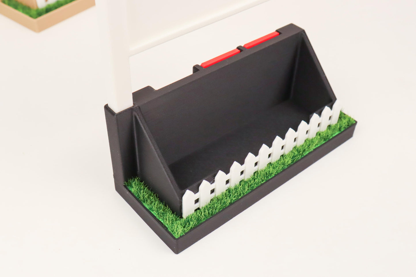 Realtor Business Card Holder with Interchangeable Signs and Grass Base