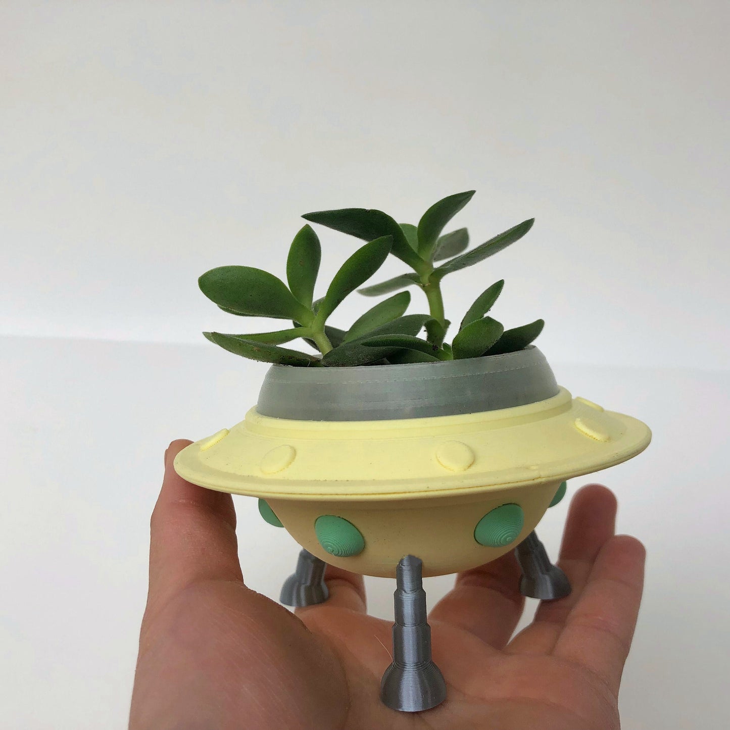 UFO Flying Saucer Hanging Planter