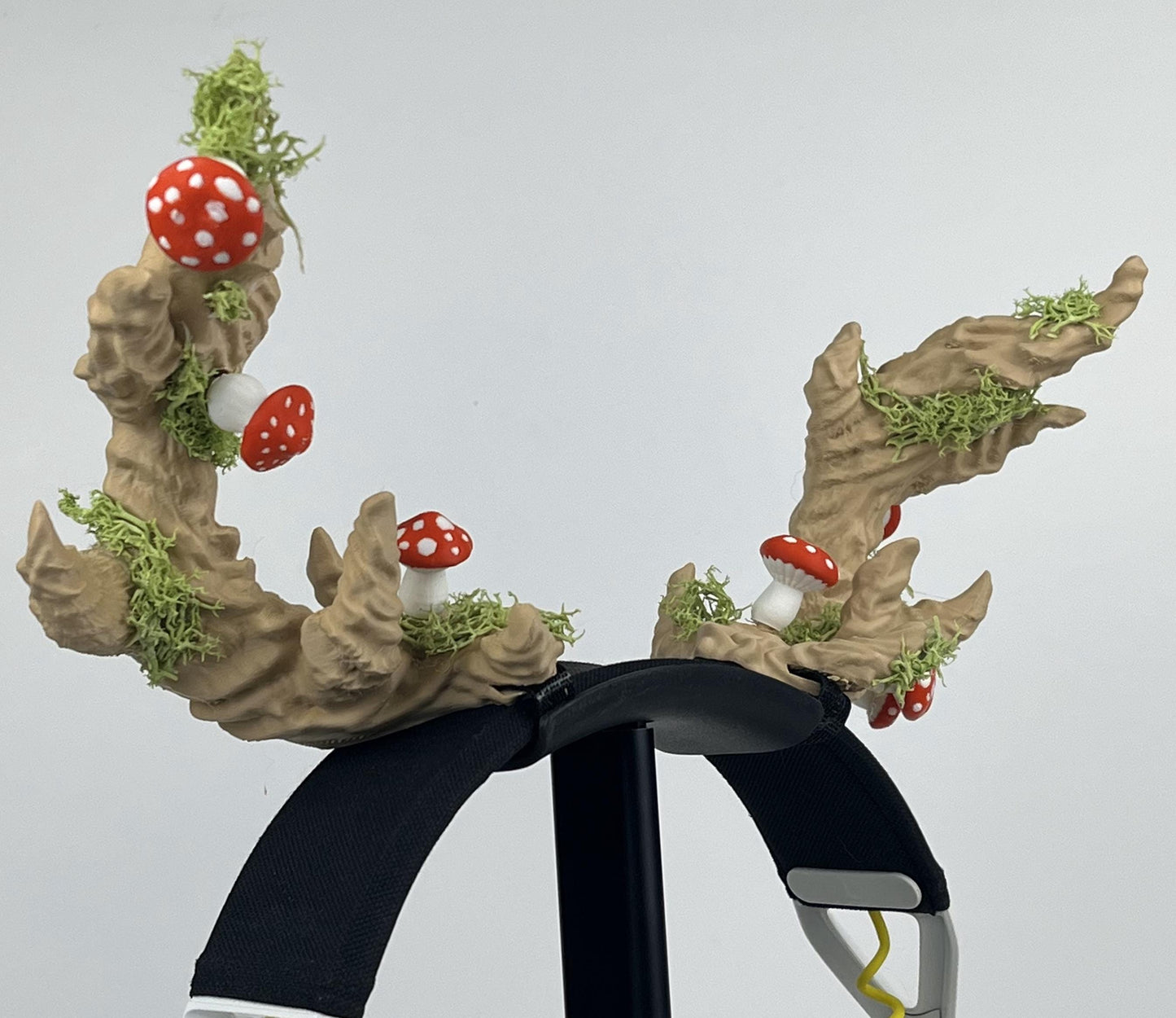 Twisted Tree Horn Headphone Attachment
