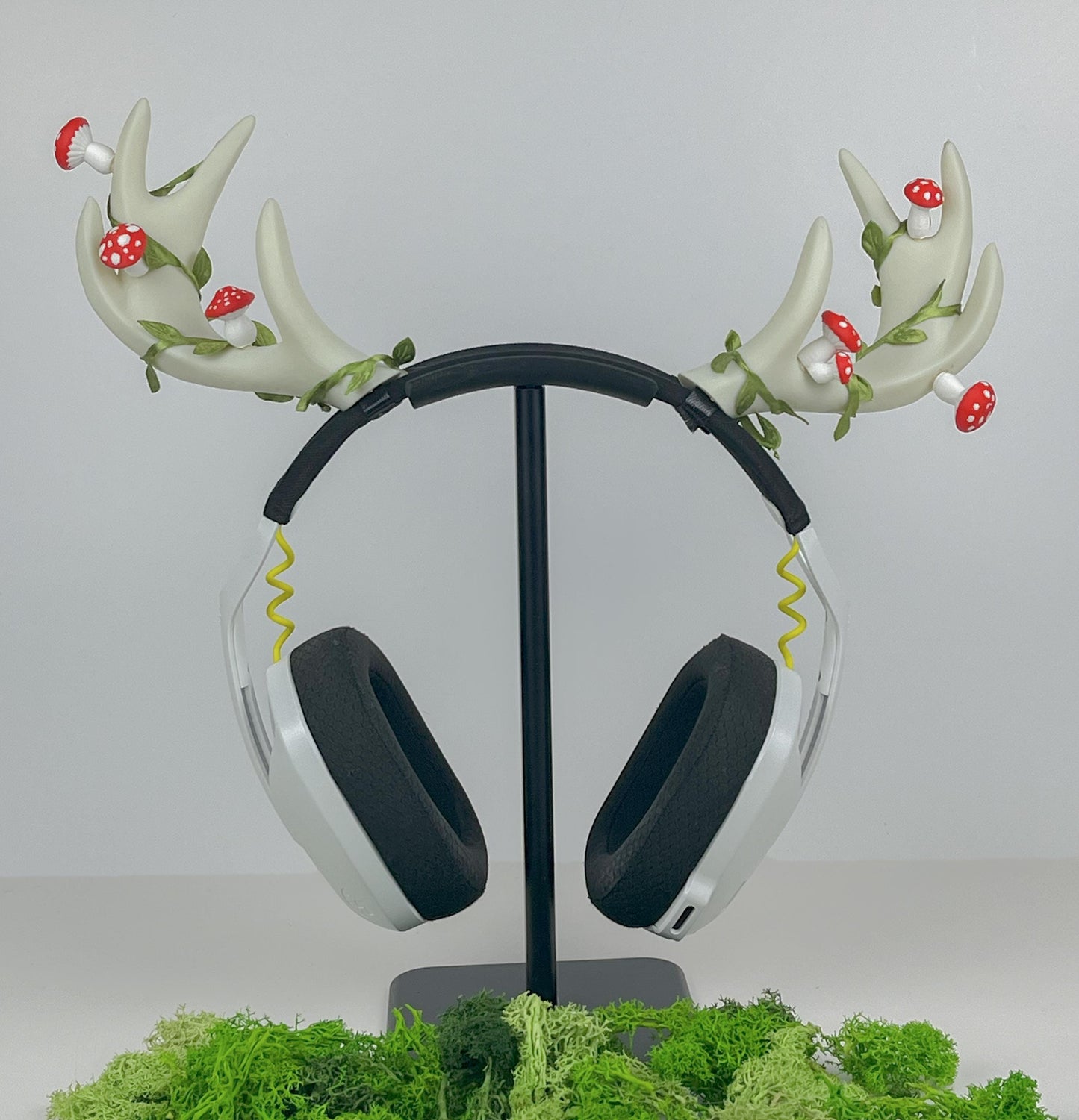 Vine Add-on for Headphone Attachments or Cosplay Horns