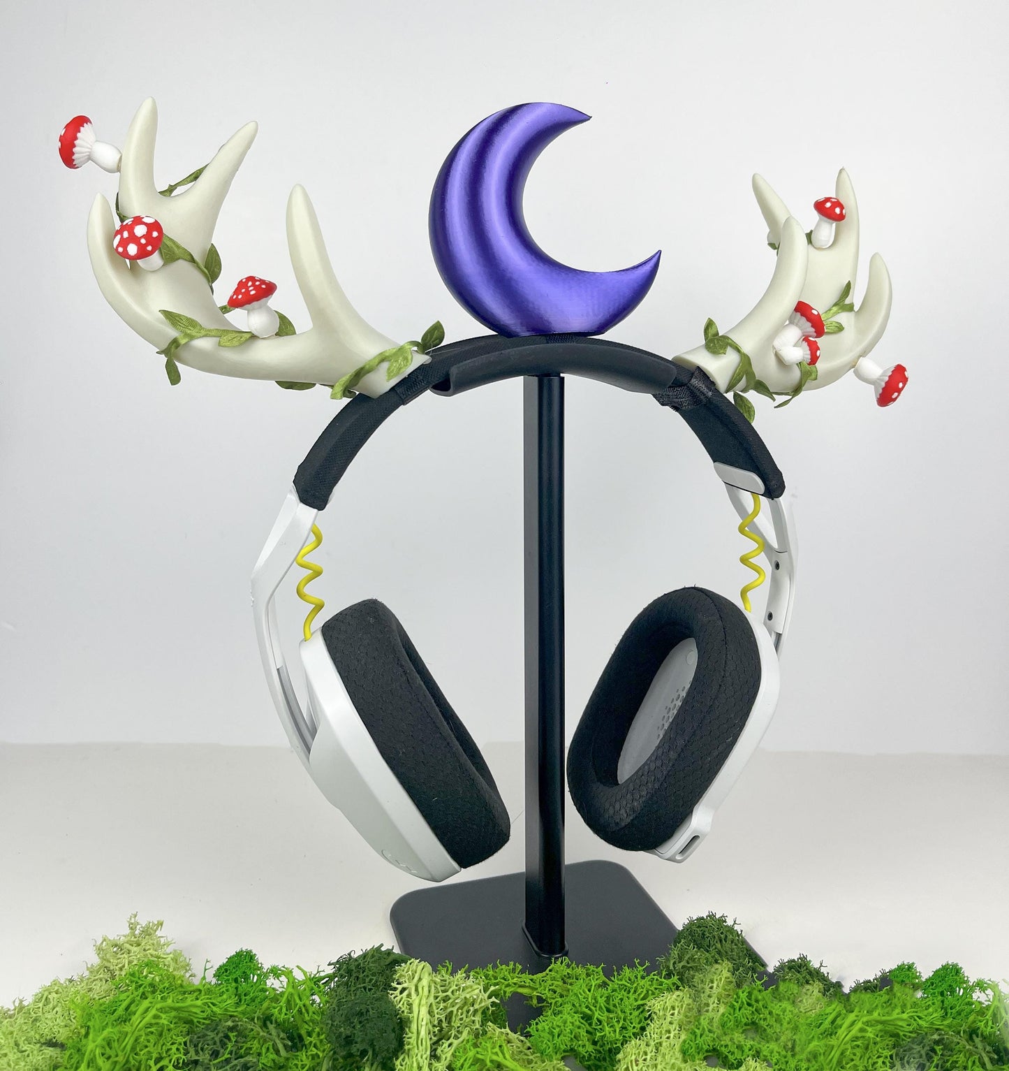Moon Charm Headphone Attachment