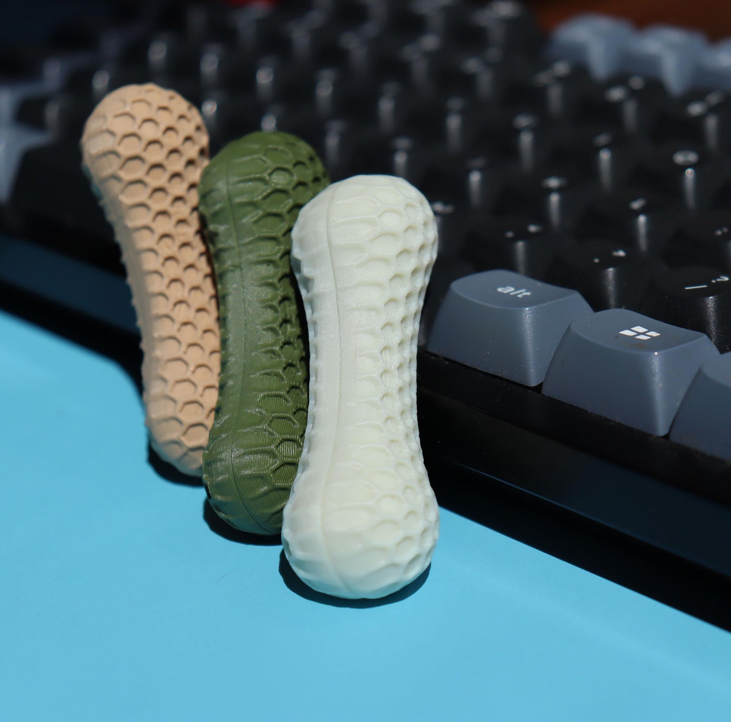 THE PEANUT - Silent Discreet Fidget Slider