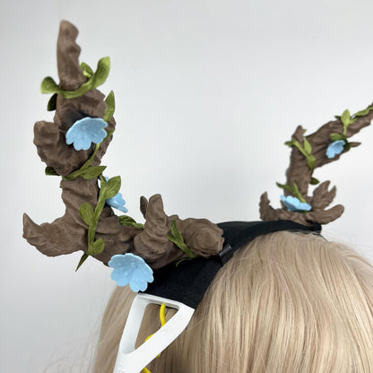 Twisted Tree Horn Headphone Attachment