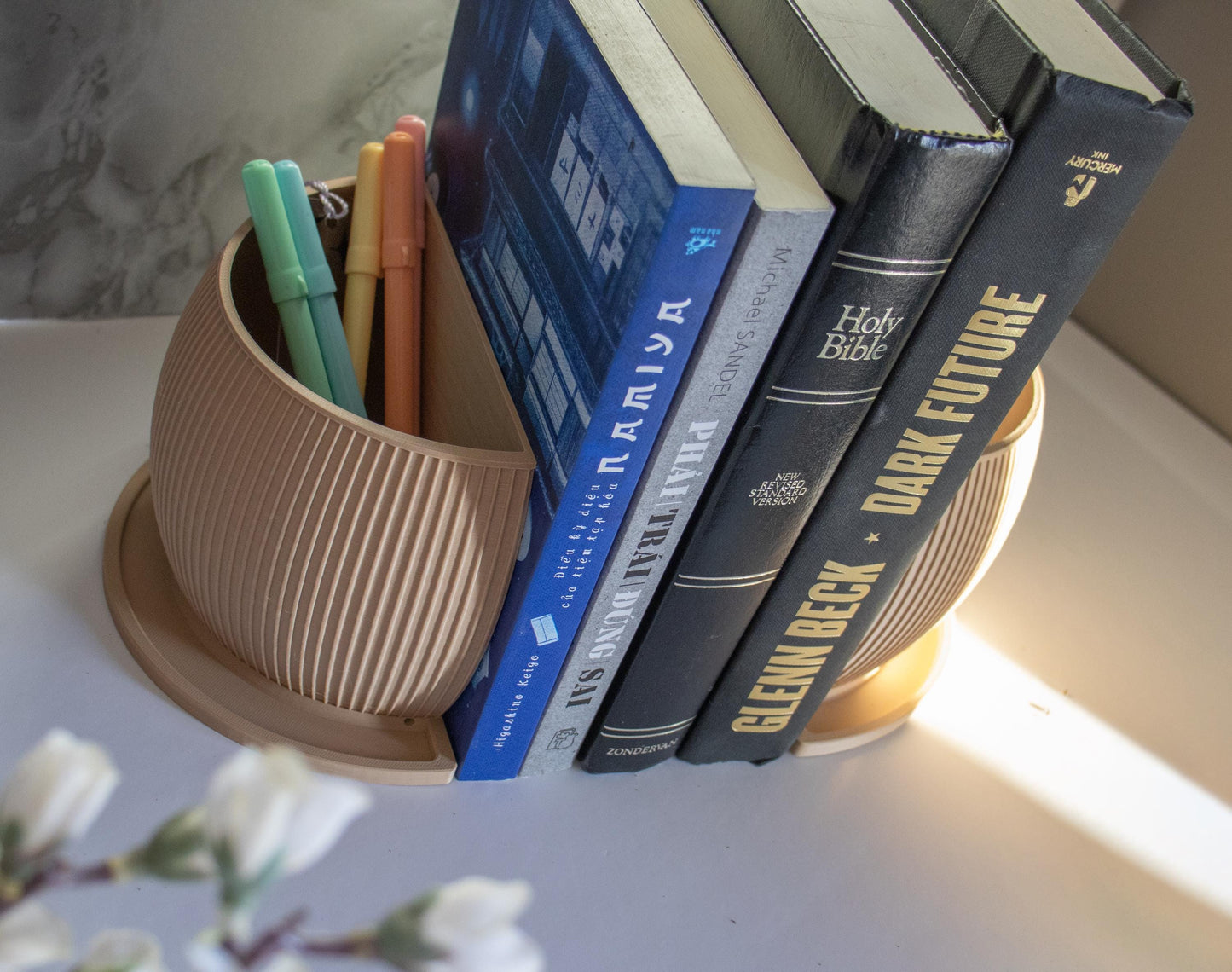 Minimalist Planter Bookend