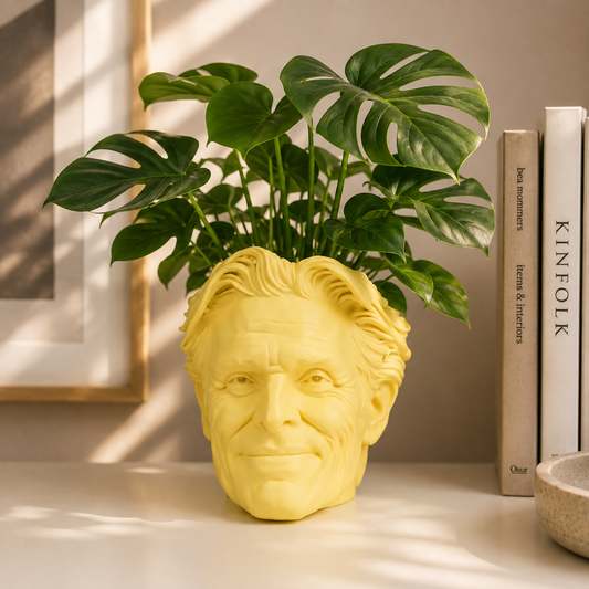 Willem Dafoe Planter