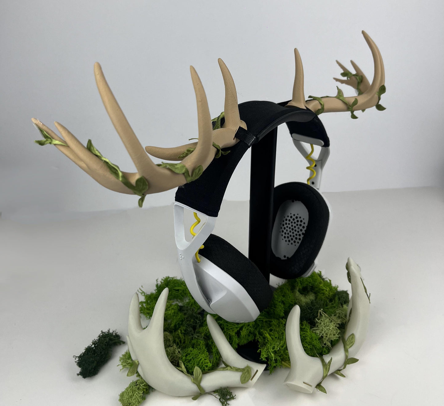Vine Add-on for Headphone Attachments or Cosplay Horns