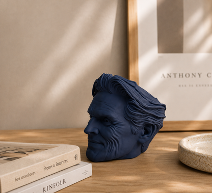 Willem Dafoe Planter